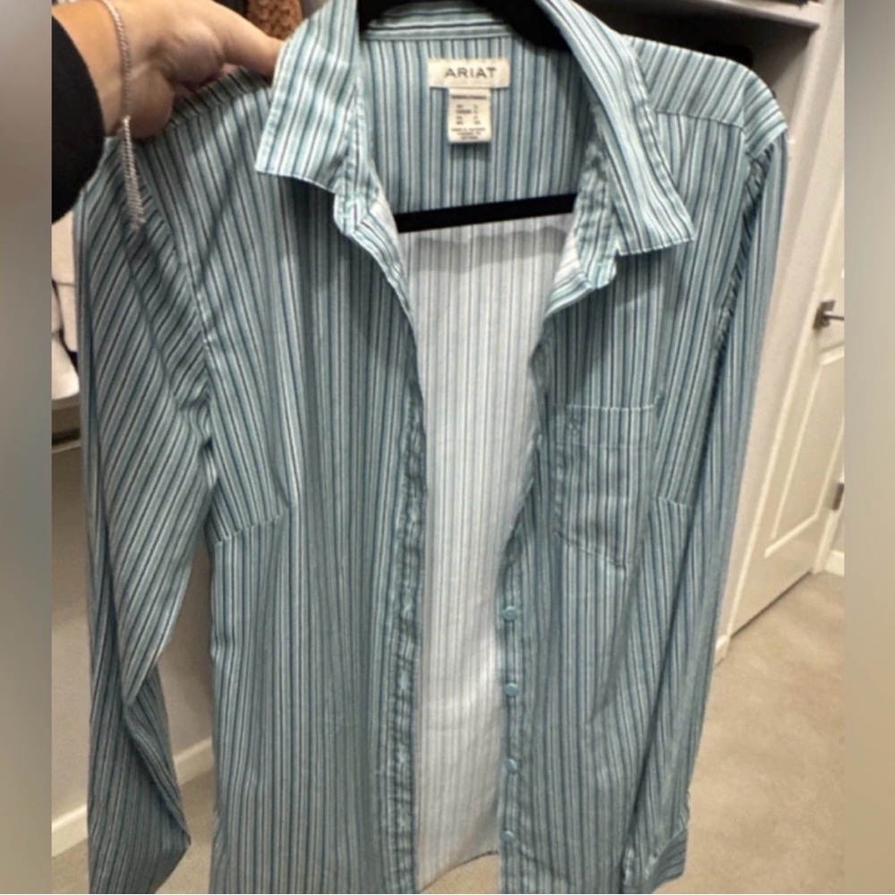 Ariat women’s Blue Striped Button-Down Shirt